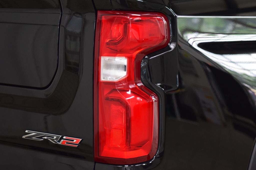 2026 Chevrolet Silverado 1500 4WD Crew Cab 147" ZR2 - 23018801 - 22