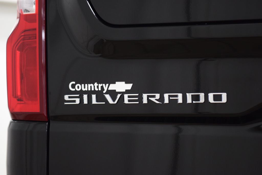2026 Chevrolet Silverado 1500 4WD Crew Cab 147" ZR2 - 23018801 - 25