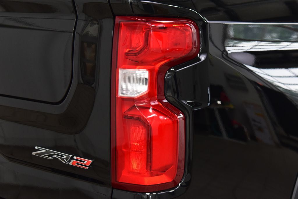 2026 Chevrolet Silverado 1500 4WD Crew Cab 147" ZR2 - 23027015 - 22