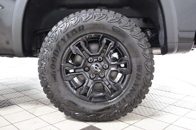 2026 Chevrolet Silverado 1500 4WD Crew Cab 147" ZR2 - 23027015 - 29