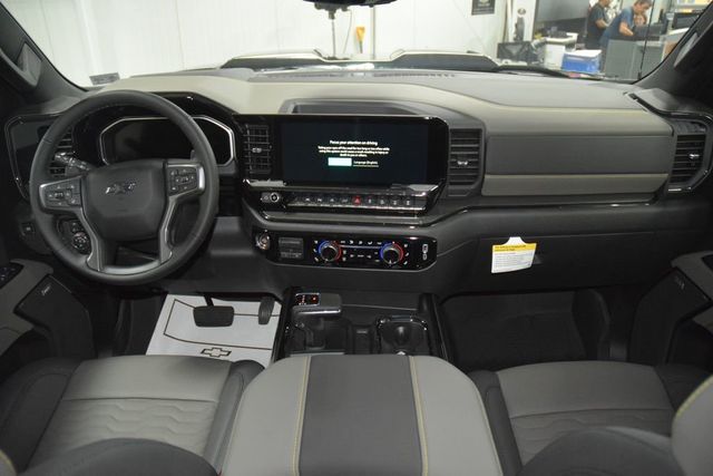 2026 Chevrolet Silverado 1500 4WD Crew Cab 147" ZR2 - 23027015 - 33