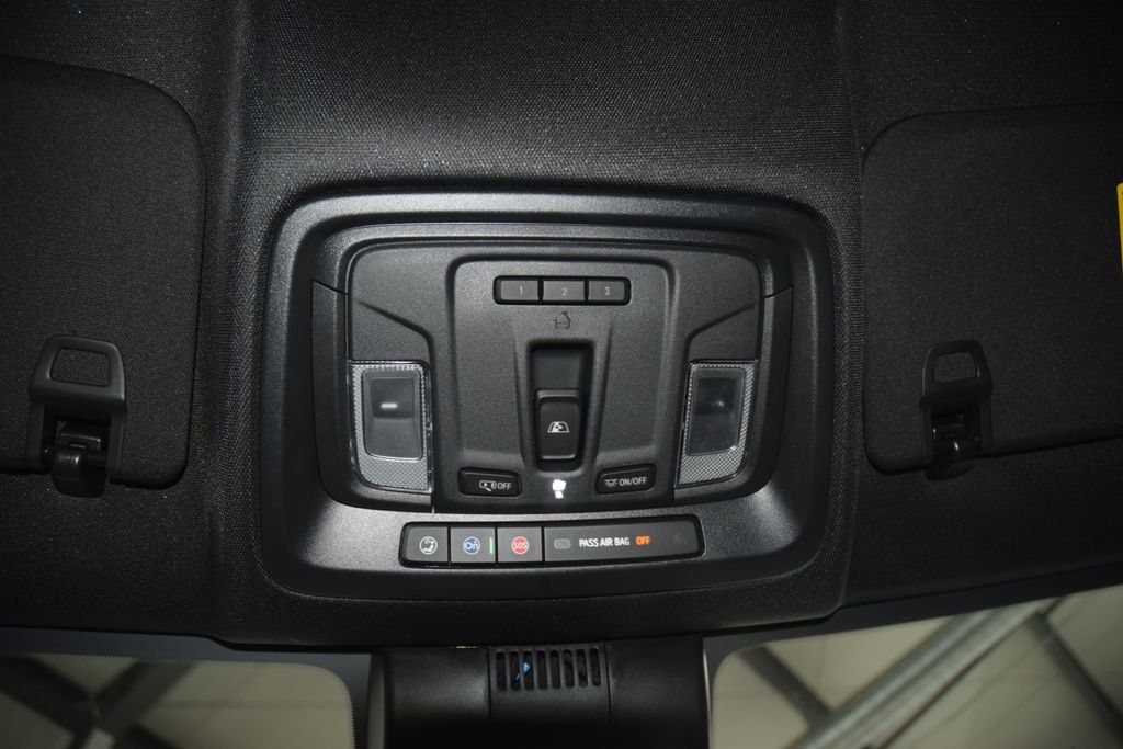 2026 Chevrolet Silverado 1500 4WD Crew Cab 147" ZR2 - 23027015 - 55