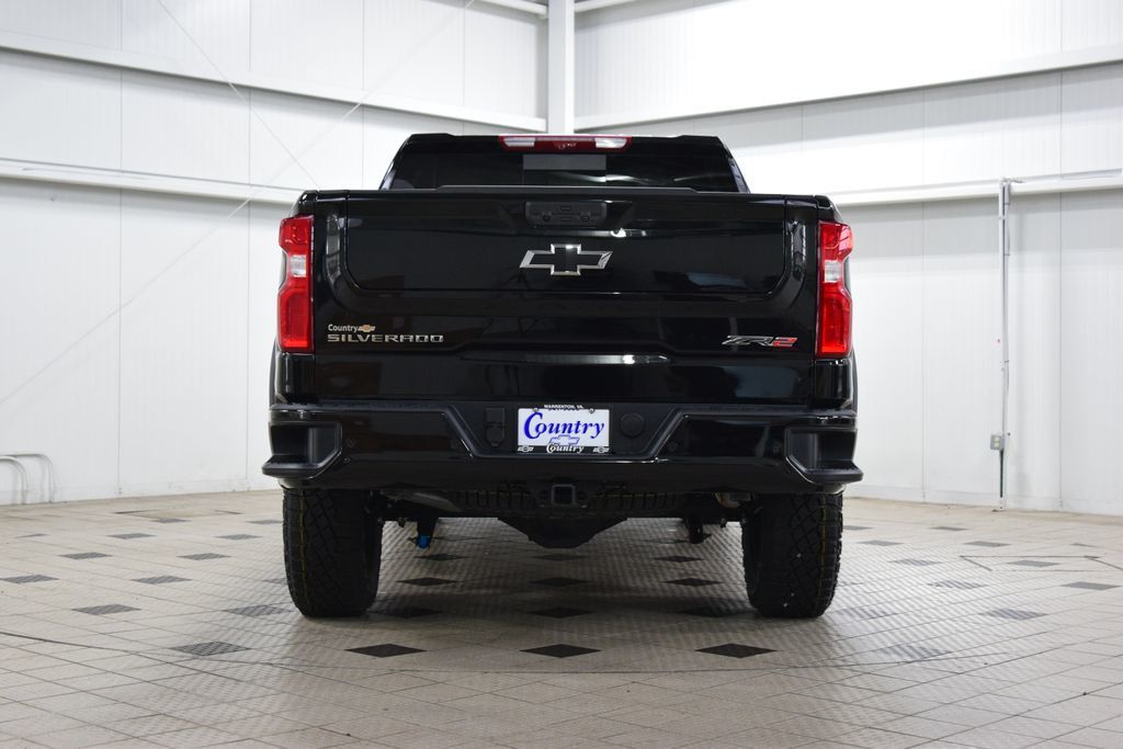 2026 Chevrolet Silverado 1500 4WD Crew Cab 147" ZR2 - 23027015 - 6