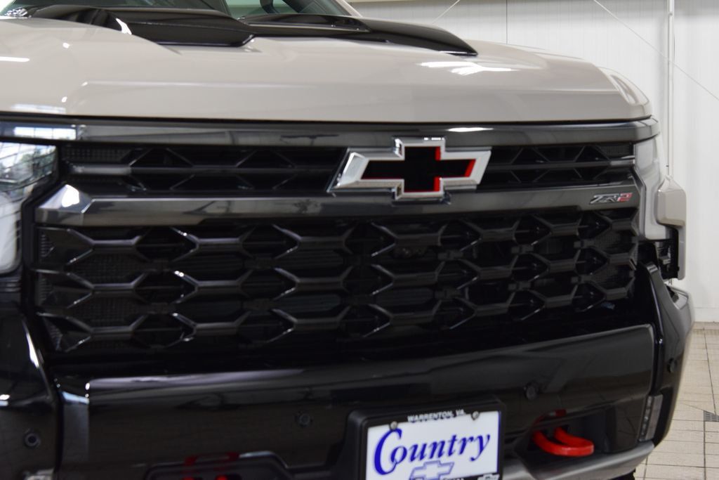 2026 Chevrolet Silverado 1500 4WD Crew Cab 147" ZR2 - 23028562 - 10