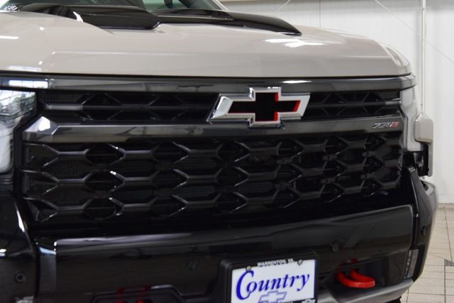 2026 Chevrolet Silverado 1500 4WD Crew Cab 147" ZR2 - 23028562 - 10