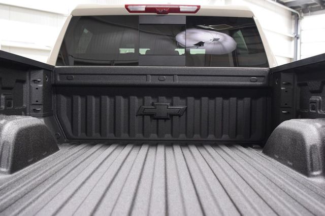 2026 Chevrolet Silverado 1500 4WD Crew Cab 147" ZR2 - 23028562 - 27