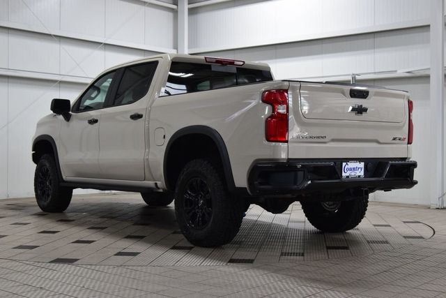 2026 Chevrolet Silverado 1500 4WD Crew Cab 147" ZR2 - 23028562 - 5