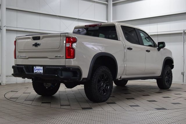 2026 Chevrolet Silverado 1500 4WD Crew Cab 147" ZR2 - 23028562 - 7