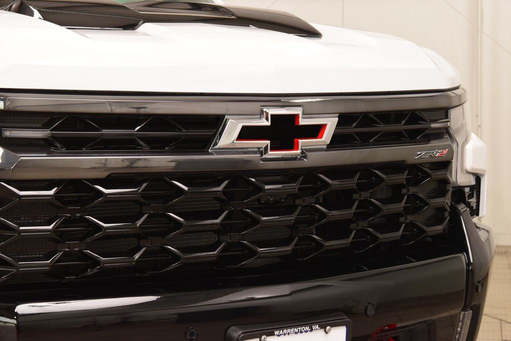 2026 Chevrolet Silverado 1500 4WD Crew Cab 147" ZR2 - 23028565 - 10