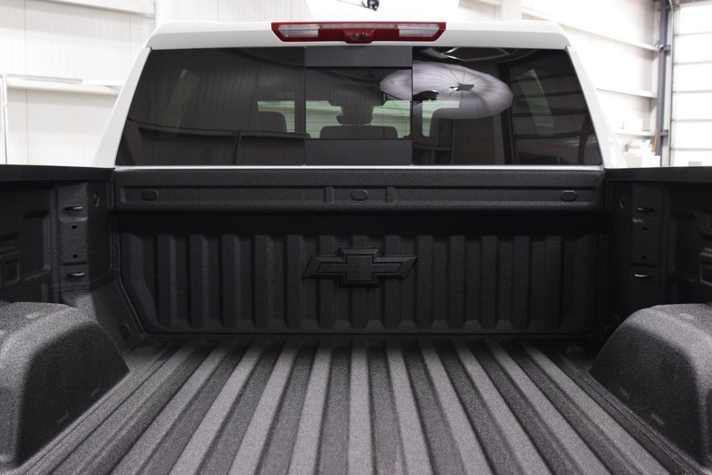 2026 Chevrolet Silverado 1500 4WD Crew Cab 147" ZR2 - 23028565 - 27