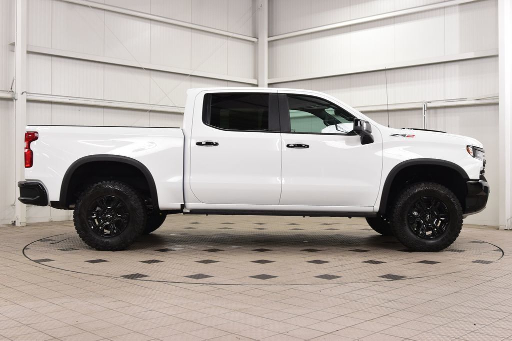 2026 Chevrolet Silverado 1500 4WD Crew Cab 147" ZR2 - 23028565 - 8