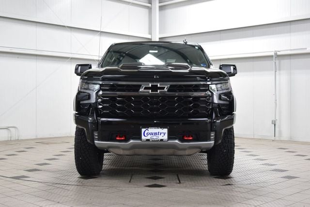 2026 Chevrolet Silverado 1500 4WD Crew Cab 147" ZR2 - 23028571 - 1