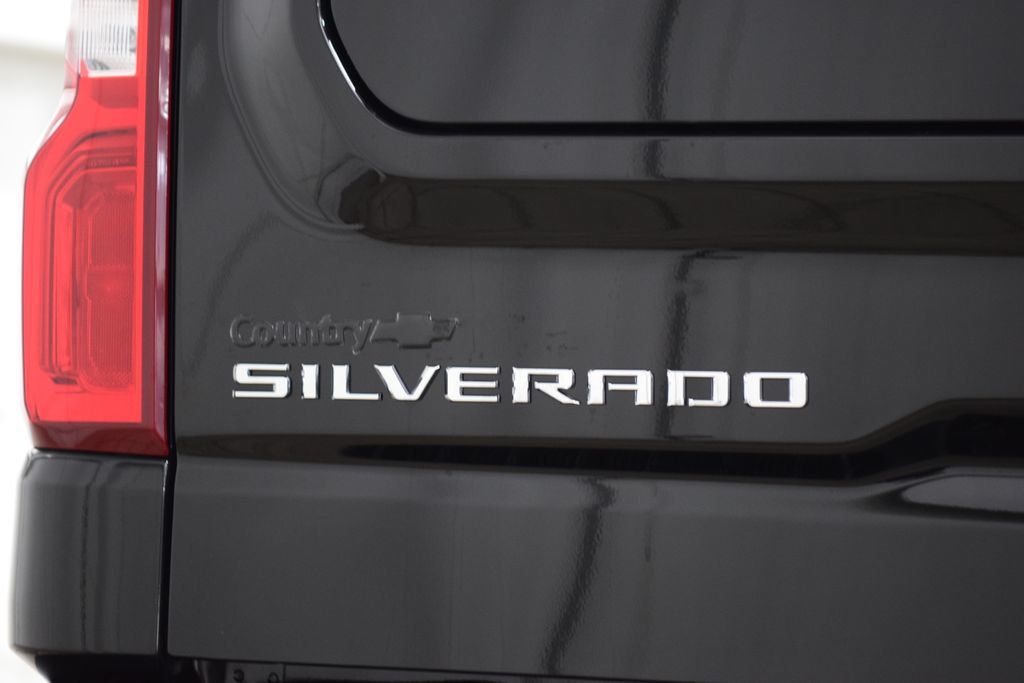 2026 Chevrolet Silverado 1500 4WD Crew Cab 147" ZR2 - 23028571 - 25
