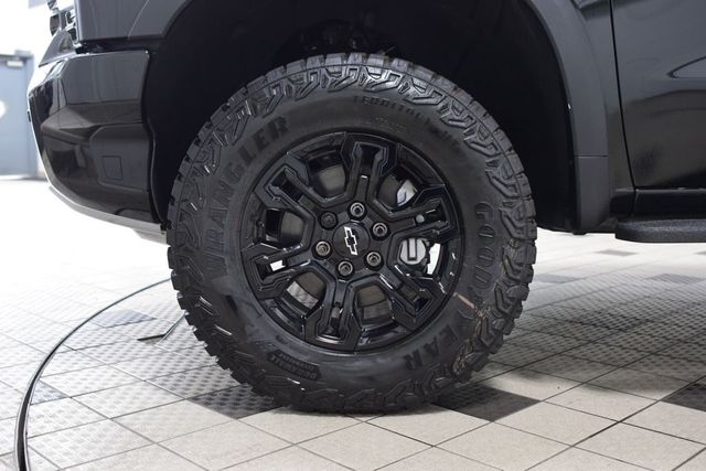 2026 Chevrolet Silverado 1500 4WD Crew Cab 147" ZR2 - 23028571 - 30