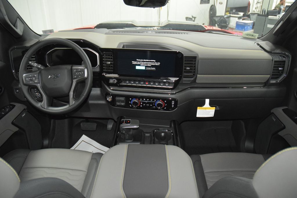 2026 Chevrolet Silverado 1500 4WD Crew Cab 147" ZR2 - 23033283 - 33