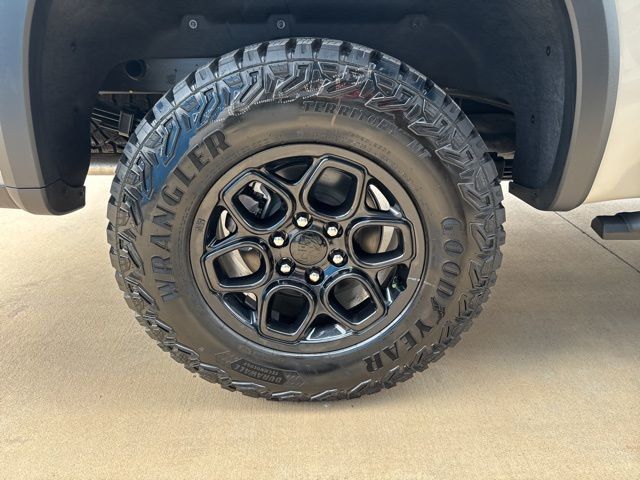 2026 Chevrolet Silverado 1500 4WD Crew Cab 147" ZR2 - 22990405 - 19