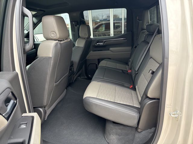 2026 Chevrolet Silverado 1500 4WD Crew Cab 147" ZR2 - 22990405 - 8