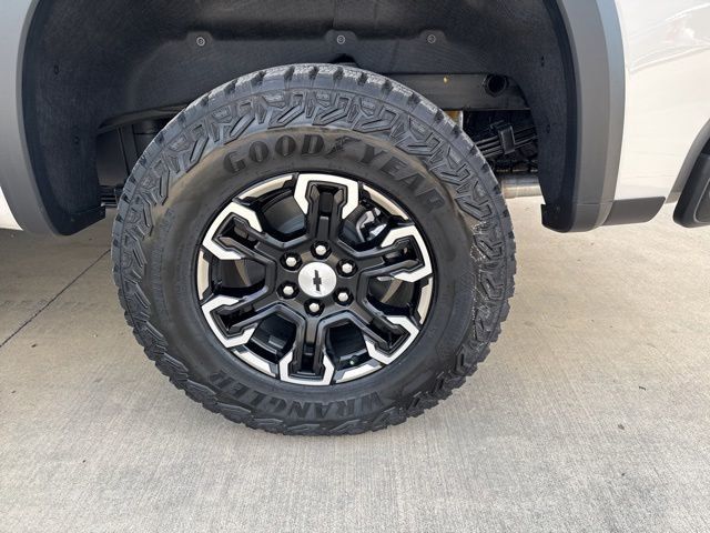 2026 Chevrolet Silverado 1500 4WD Crew Cab 147" ZR2 - 23020661 - 12