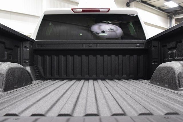 2026 Chevrolet Silverado 1500 4WD Crew Cab 157" Custom - 22940570 - 25