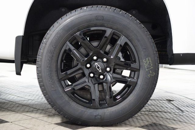 2026 Chevrolet Silverado 1500 4WD Crew Cab 157" Custom - 22940570 - 26