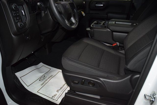 2026 Chevrolet Silverado 1500 4WD Crew Cab 157" Custom - 22940570 - 38