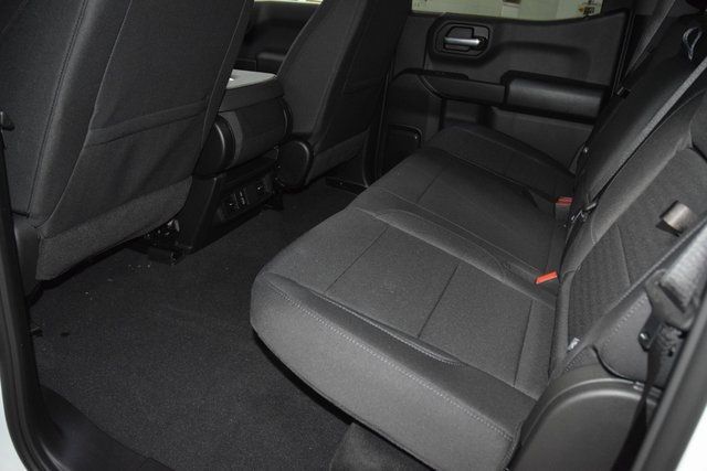 2026 Chevrolet Silverado 1500 4WD Crew Cab 157" Custom - 22940570 - 42