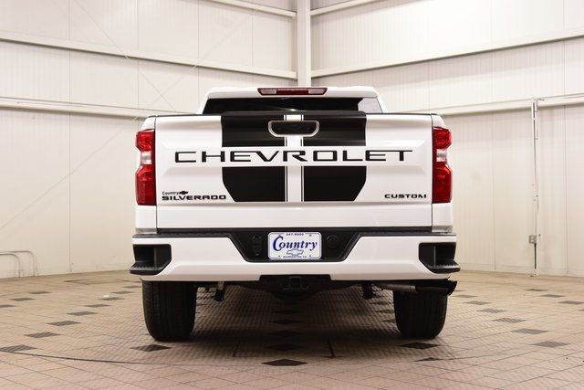 2026 Chevrolet Silverado 1500 4WD Crew Cab 157" Custom - 22940570 - 6