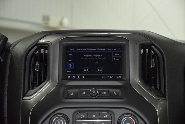 2026 Chevrolet Silverado 1500 4WD Crew Cab 157" Custom - 22945465 - 32