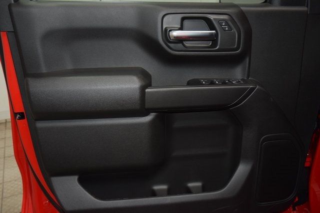 2026 Chevrolet Silverado 1500 4WD Crew Cab 157" Custom - 22945465 - 46