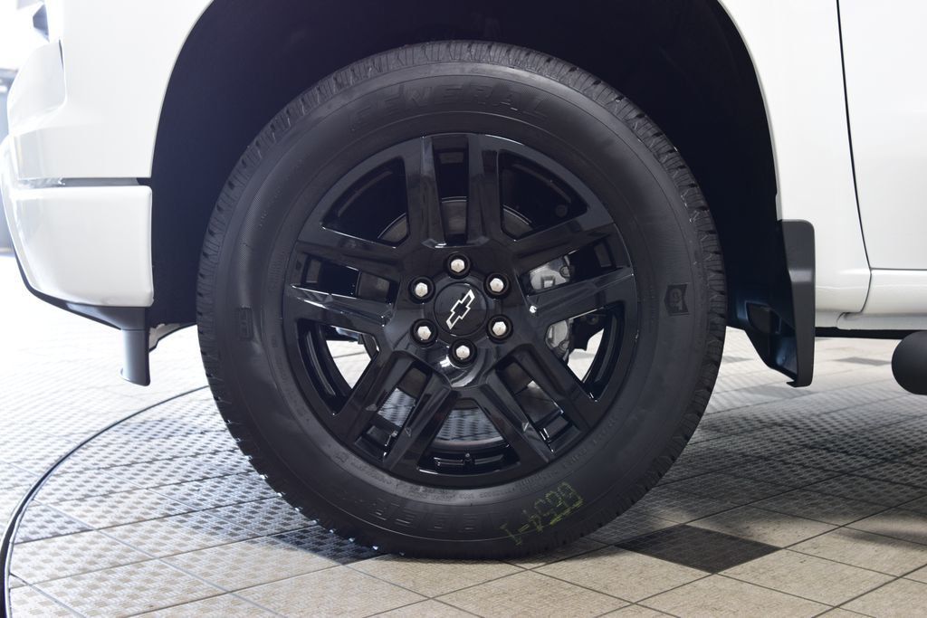2026 Chevrolet Silverado 1500 4WD Crew Cab 157" Custom - 22996964 - 30