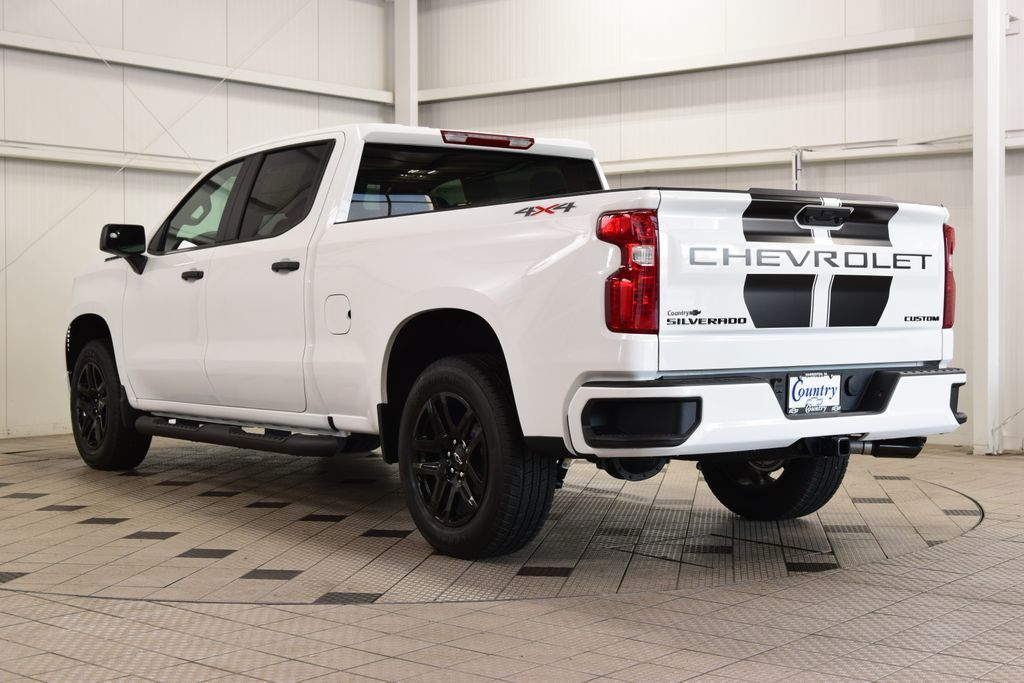 2026 Chevrolet Silverado 1500 4WD Crew Cab 157" Custom - 22996964 - 5