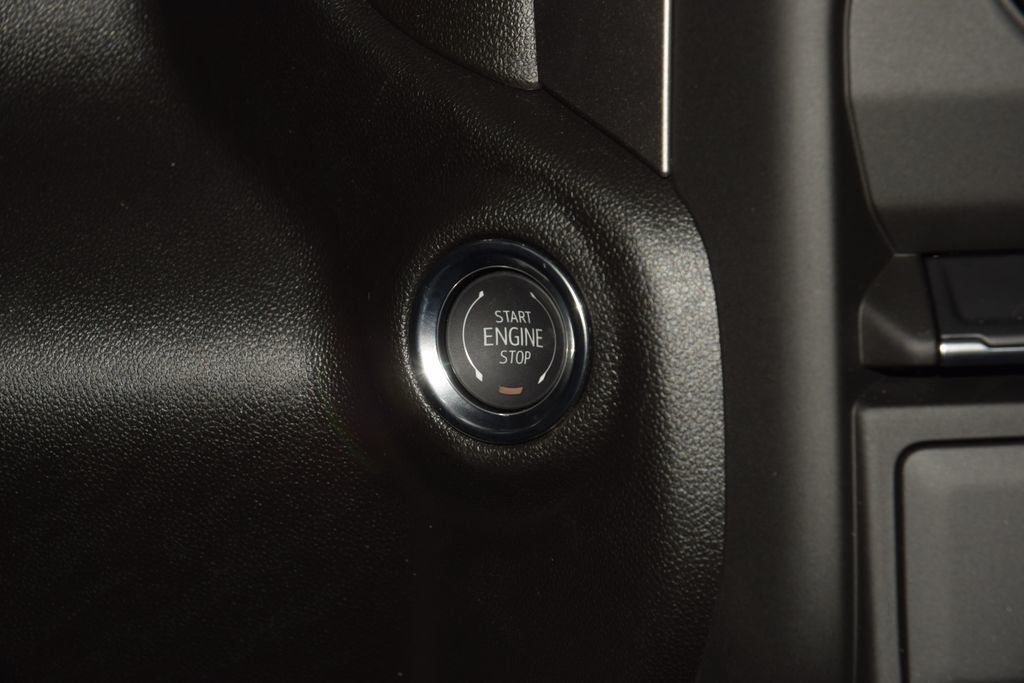 2026 Chevrolet Silverado 1500 4WD Crew Cab 157" Custom - 22997017 - 35