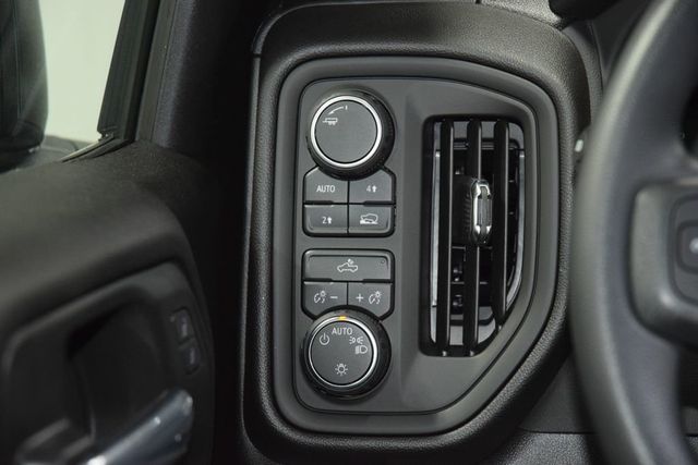 2026 Chevrolet Silverado 1500 4WD Crew Cab 157" Custom - 22997017 - 36