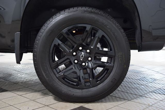 2026 Chevrolet Silverado 1500 4WD Crew Cab 157" Custom - 22999524 - 28