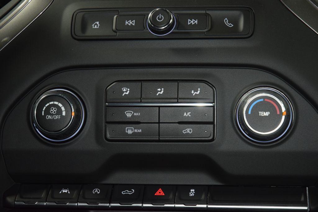 2026 Chevrolet Silverado 1500 4WD Crew Cab 157" Custom - 22999524 - 34