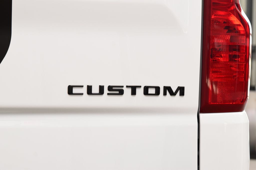 2026 Chevrolet Silverado 1500 4WD Crew Cab 157" Custom - 22999571 - 23