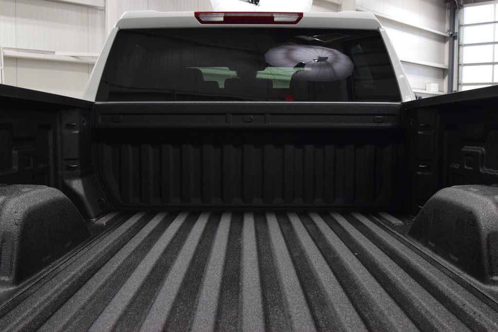 2026 Chevrolet Silverado 1500 4WD Crew Cab 157" Custom - 22999571 - 26