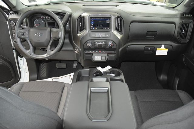 2026 Chevrolet Silverado 1500 4WD Crew Cab 157" Custom - 22999571 - 32