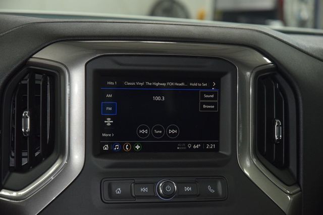 2026 Chevrolet Silverado 1500 4WD Crew Cab 157" Custom - 22999571 - 33