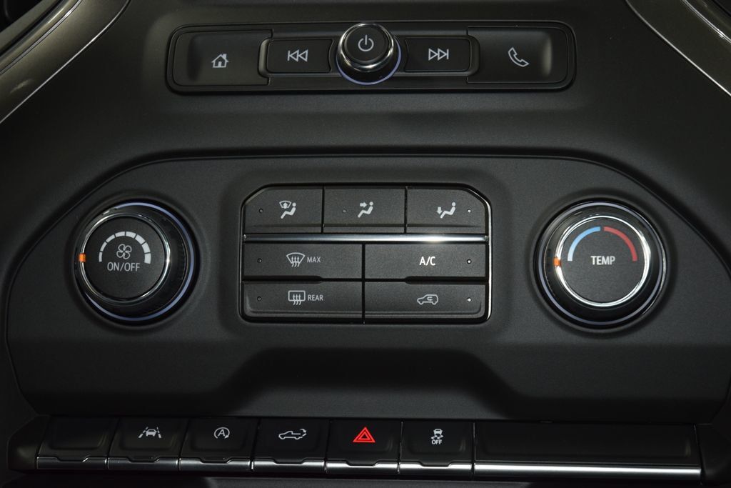 2026 Chevrolet Silverado 1500 4WD Crew Cab 157" Custom - 22999571 - 34