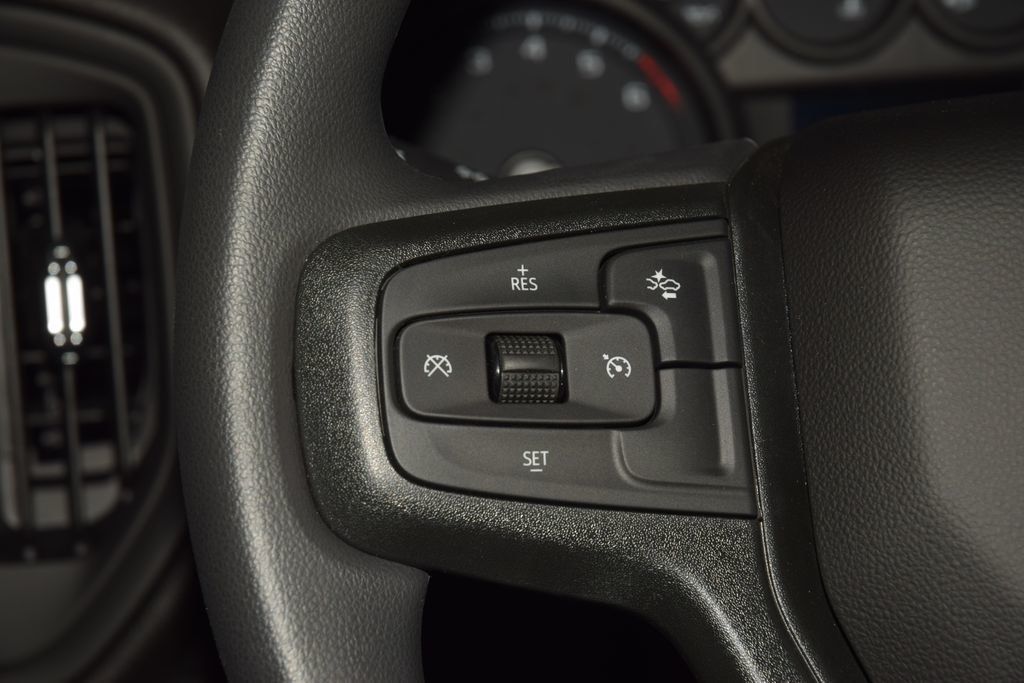 2026 Chevrolet Silverado 1500 4WD Crew Cab 157" Custom - 22999571 - 38