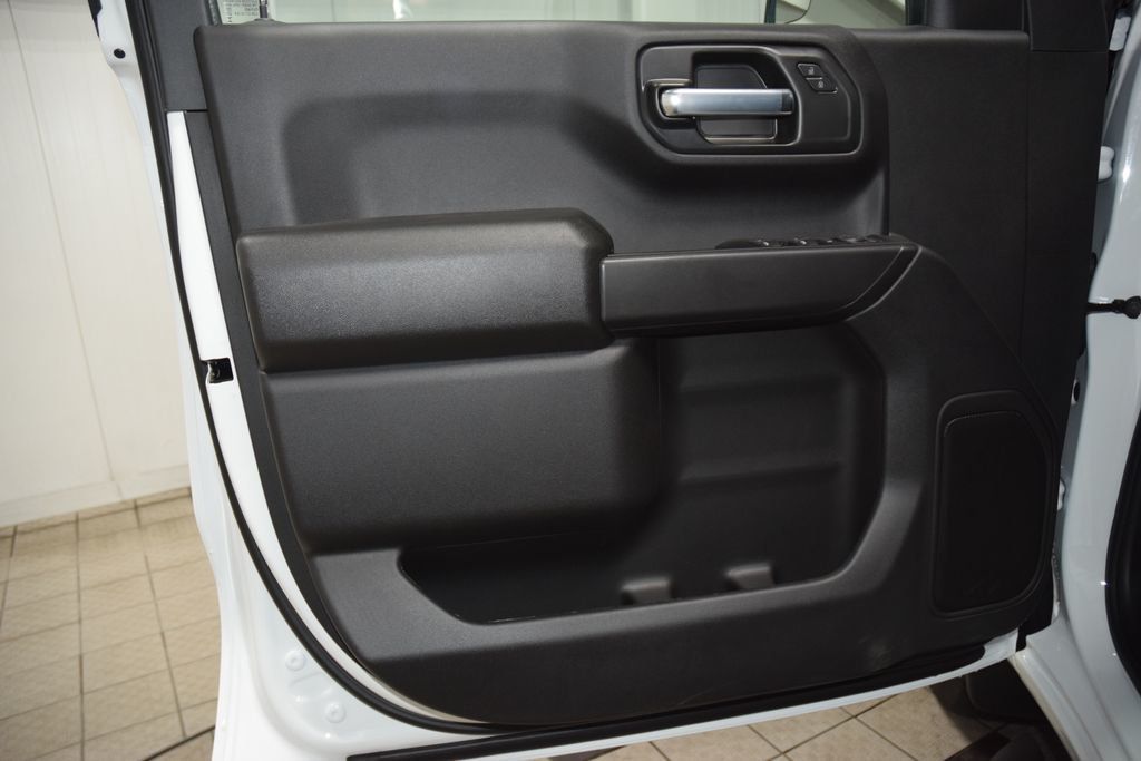2026 Chevrolet Silverado 1500 4WD Crew Cab 157" Custom - 22999571 - 46