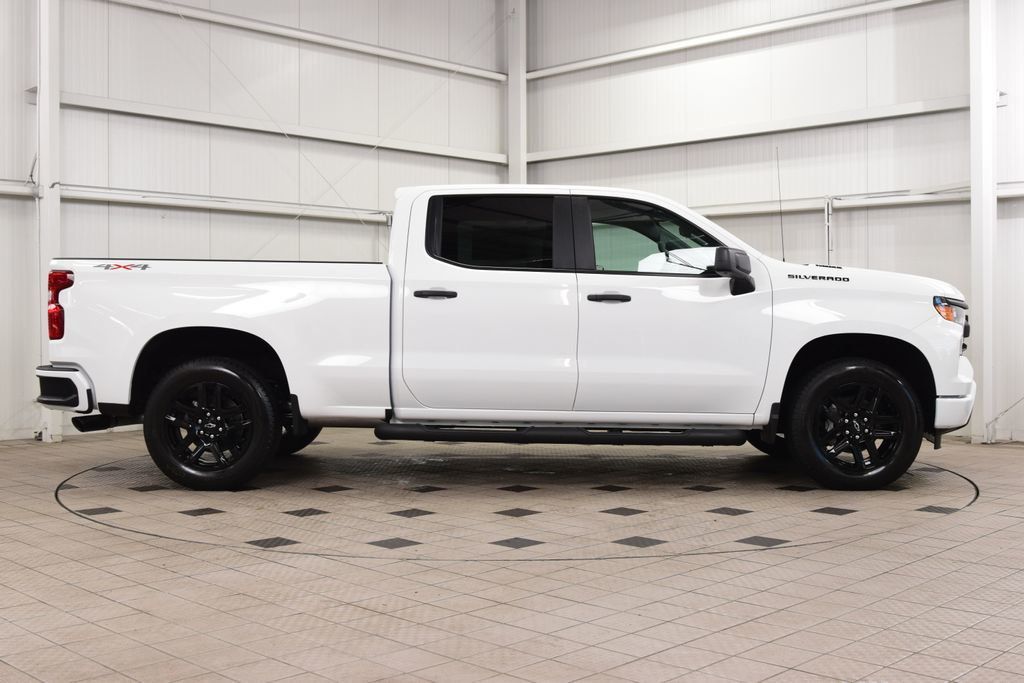 2026 Chevrolet Silverado 1500 4WD Crew Cab 157" Custom - 22999571 - 8