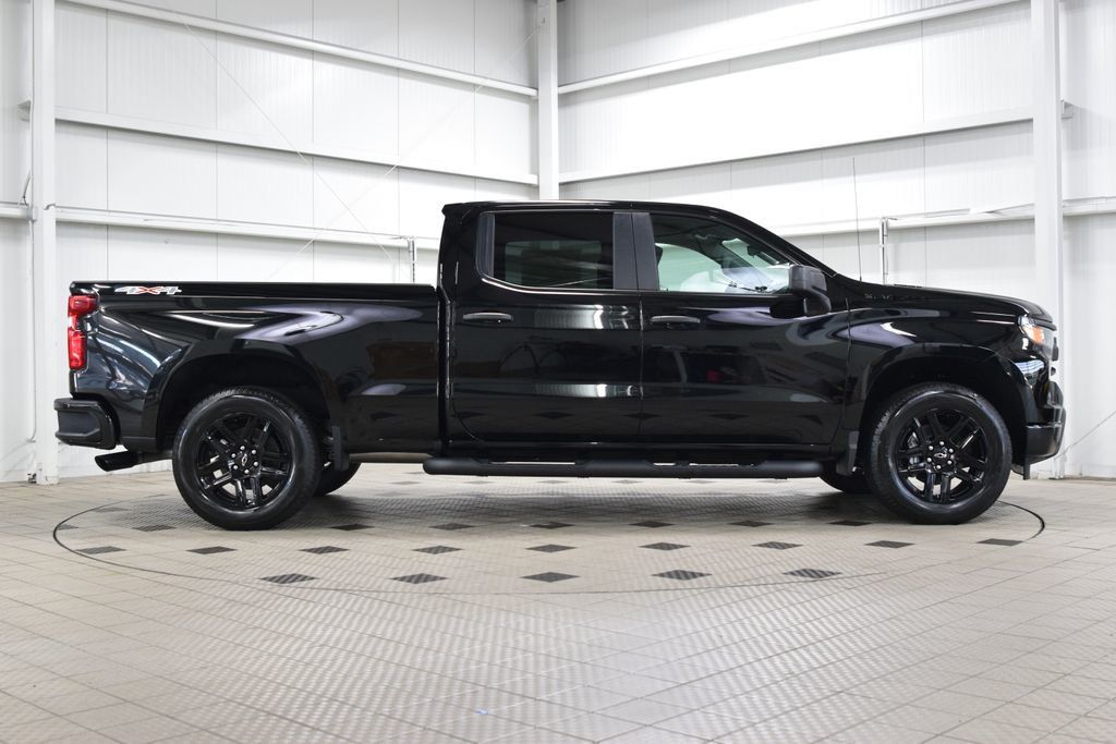2026 Chevrolet Silverado 1500 4WD Crew Cab 157" Custom - 23040211 - 8