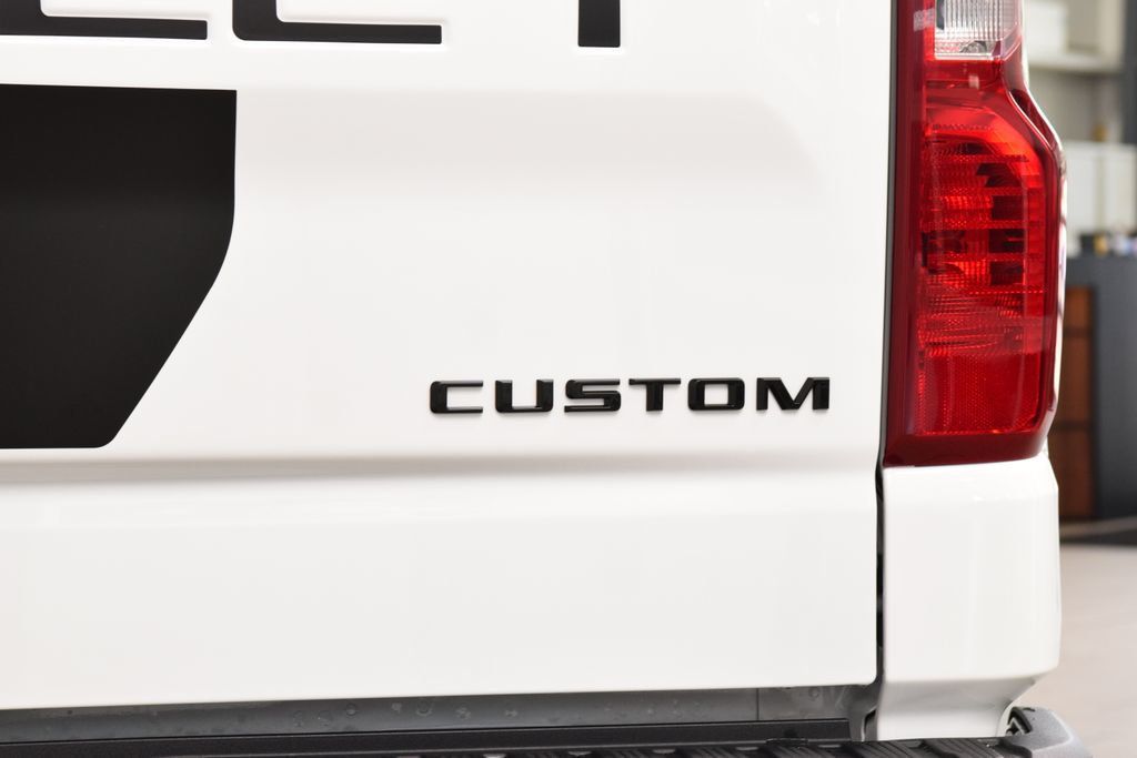 2026 Chevrolet Silverado 1500 4WD Crew Cab 157" Custom - 23065870 - 23