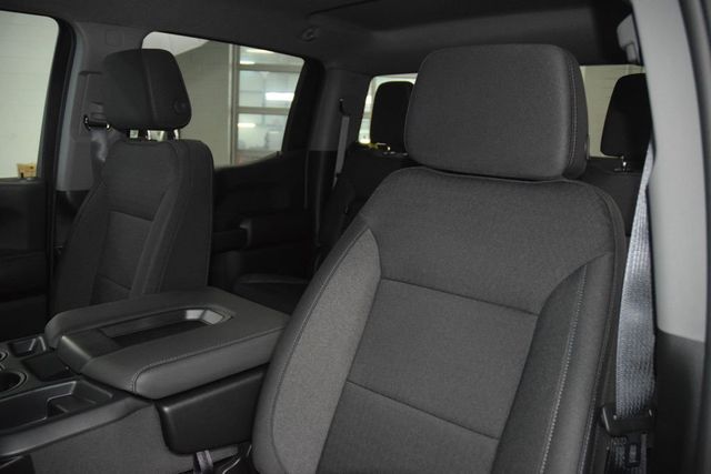 2026 Chevrolet Silverado 1500 4WD Crew Cab 157" Custom - 23065870 - 42