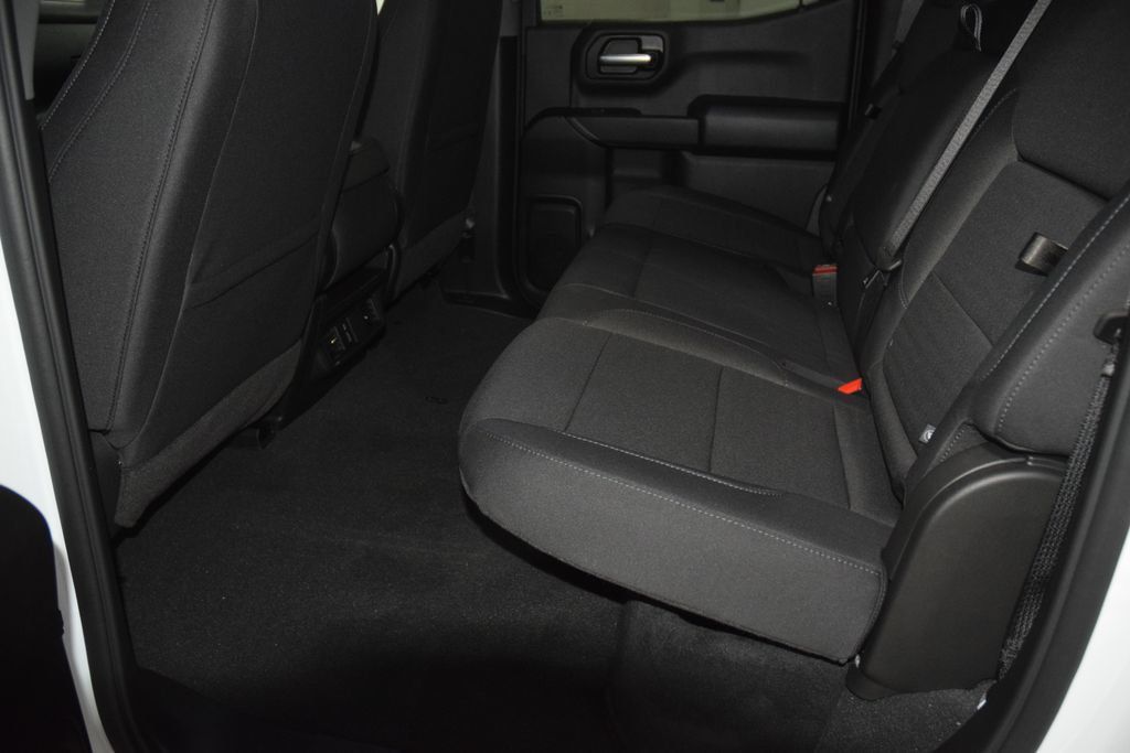 2026 Chevrolet Silverado 1500 4WD Crew Cab 157" Custom - 23065870 - 43