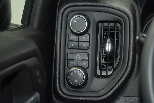2026 Chevrolet Silverado 1500 4WD Crew Cab 157" Custom Trail Boss - 22943835 - 34