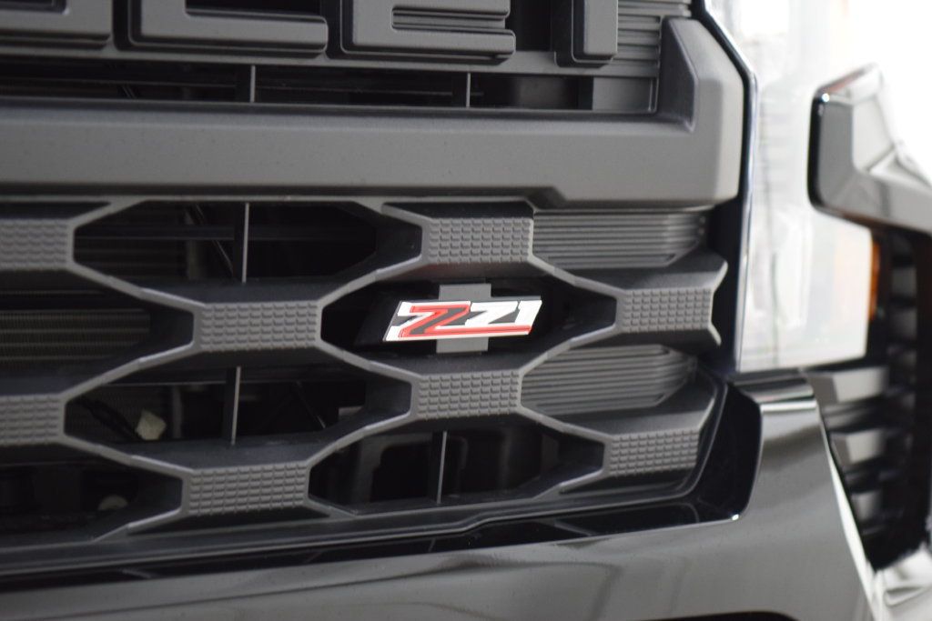 2026 Chevrolet Silverado 1500 4WD Crew Cab 157" Custom Trail Boss - 23075145 - 13