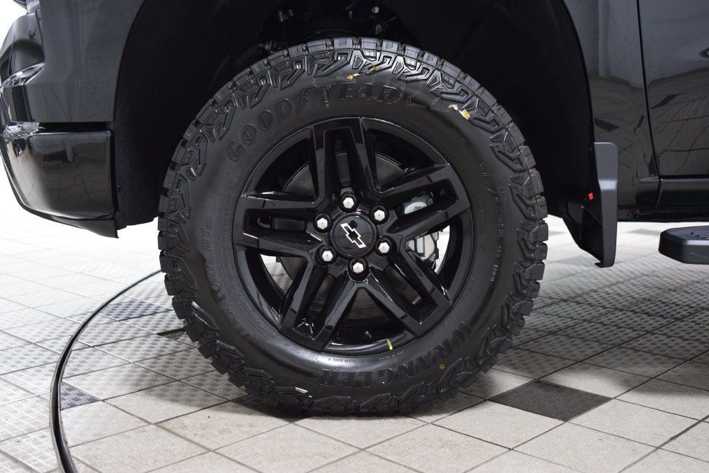 2026 Chevrolet Silverado 1500 4WD Crew Cab 157" Custom Trail Boss - 23075145 - 29